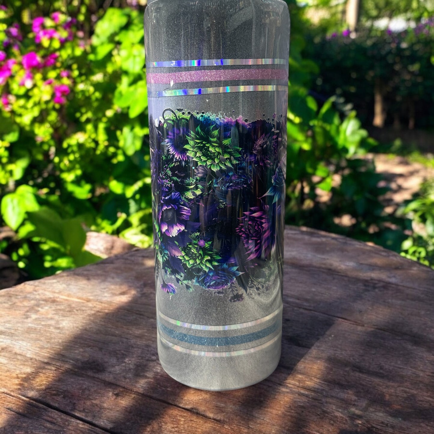 20 oz Dark flowers tumbler