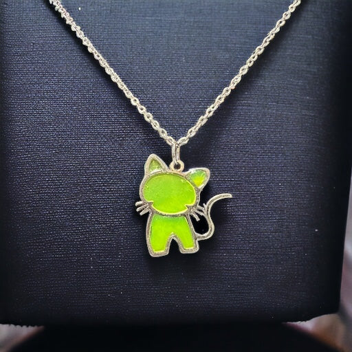 Green cat necklace