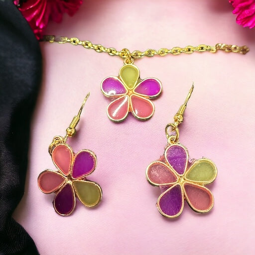 Tricolored flower Necklace and earring set