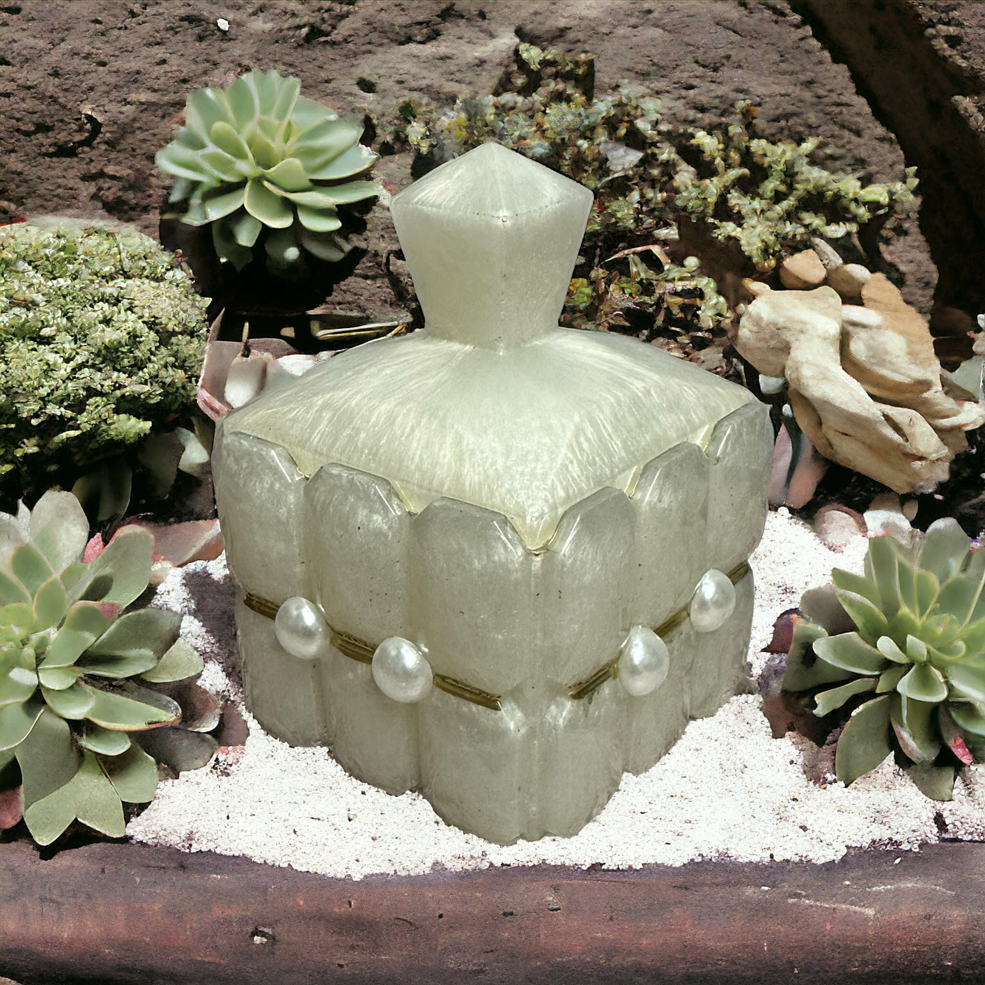 Small square decorative containers