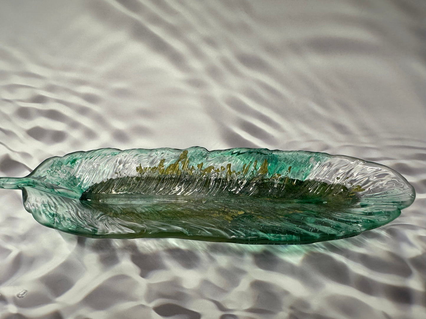 Feather Dish